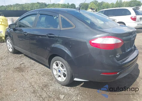 2015 Ford Fiesta Se z USA, uszkodzony, nr VIN 3FADP4BJ8FM160973